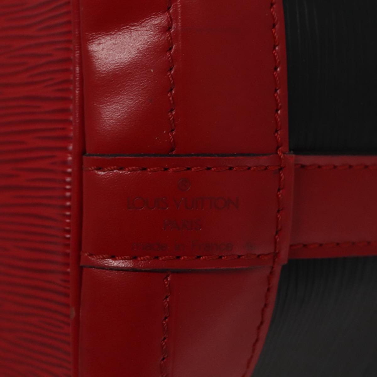 LOUIS VUITTON Epi Noe Shoulder Bag Bicolor Black Red M44017 LV 107678