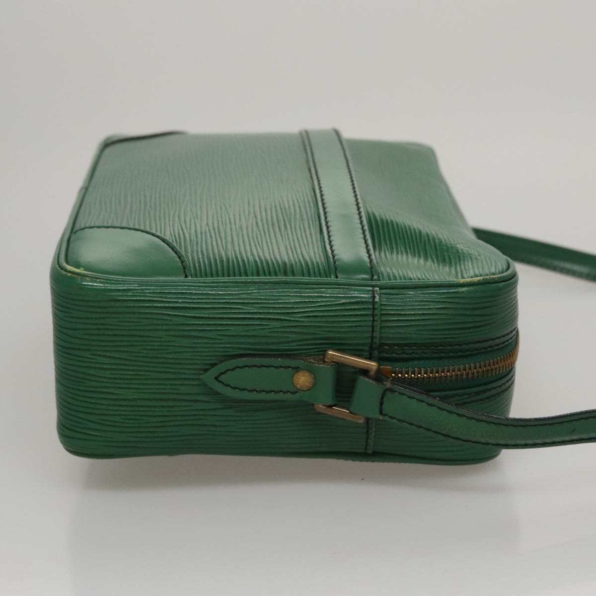 LOUIS VUITTON Epi Trocadero 27 Shoulder Bag Green M52314 LV 107754