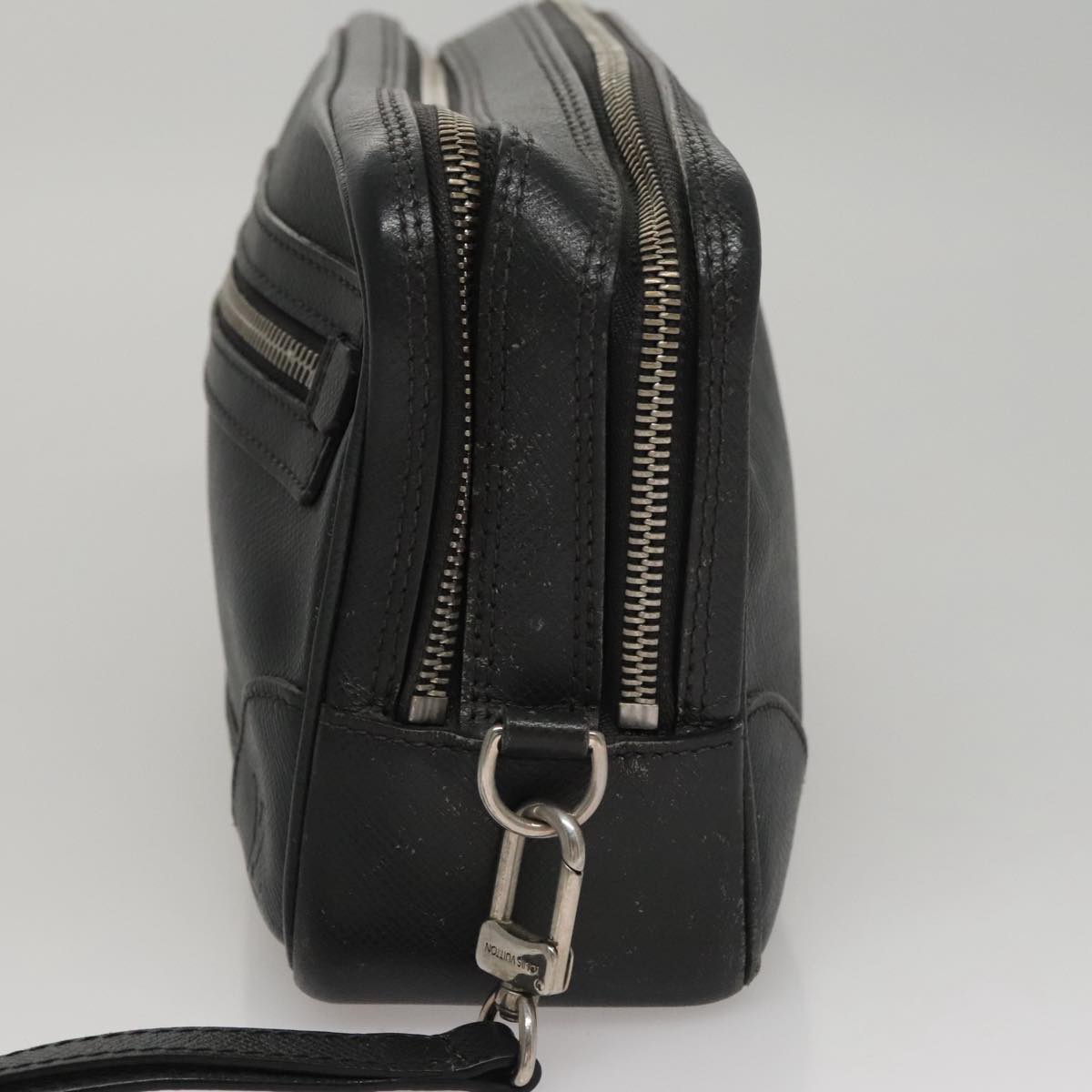 LOUIS VUITTON Taiga Pavel Clutch Bag Ardoise M31142 LV 107757