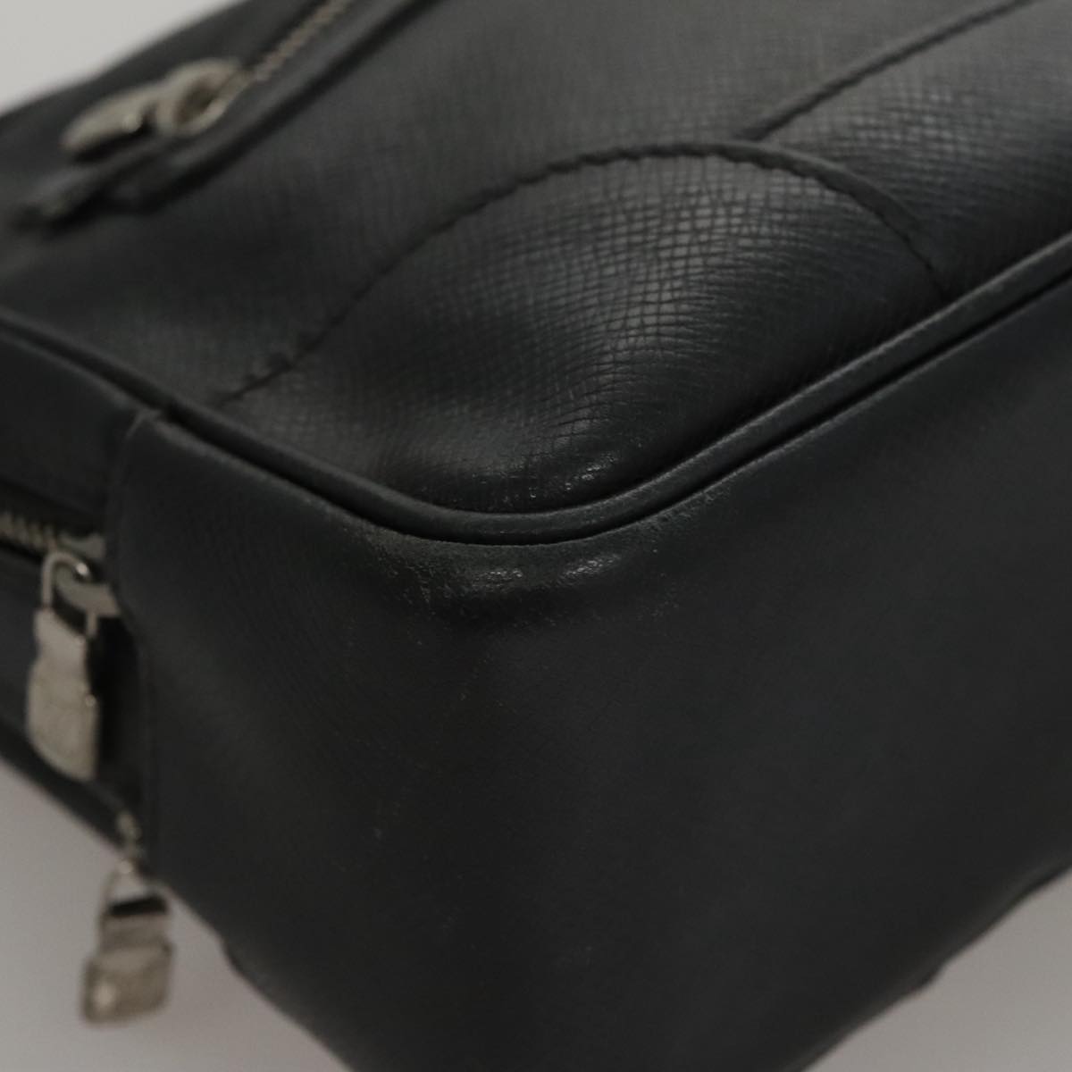 LOUIS VUITTON Taiga Pavel Clutch Bag Ardoise M31142 LV 107757