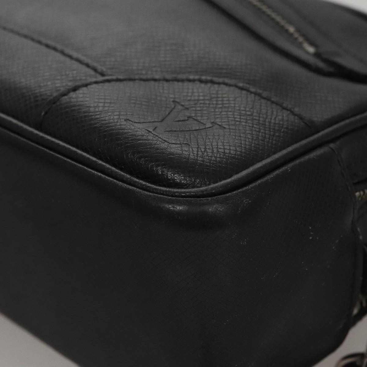LOUIS VUITTON Taiga Pavel Clutch Bag Ardoise M31142 LV 107757