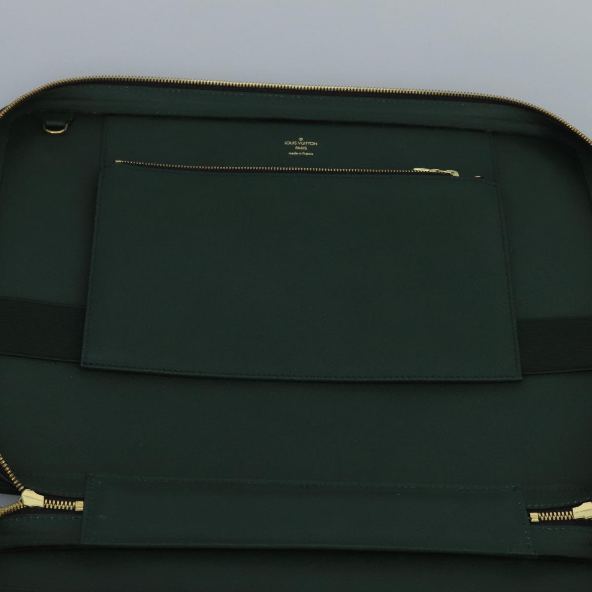 LOUIS VUITTON Taiga Baltic Briefcase Epicea M30064 LV 107758