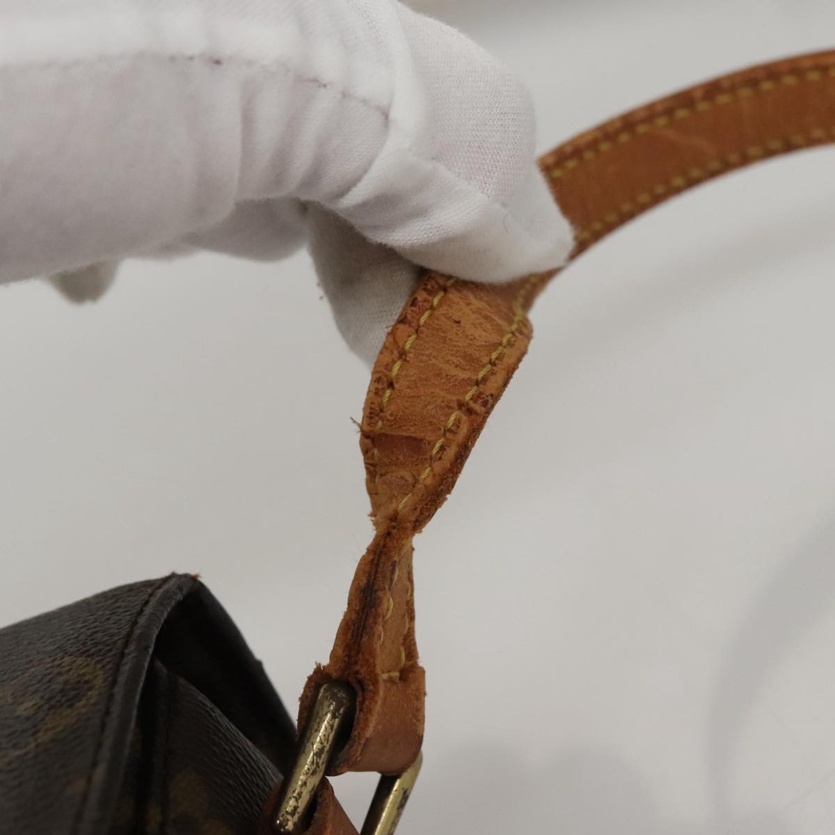 LOUIS VUITTON Monogram Saint Cloud MM Shoulder Bag M51243 LV 107843
