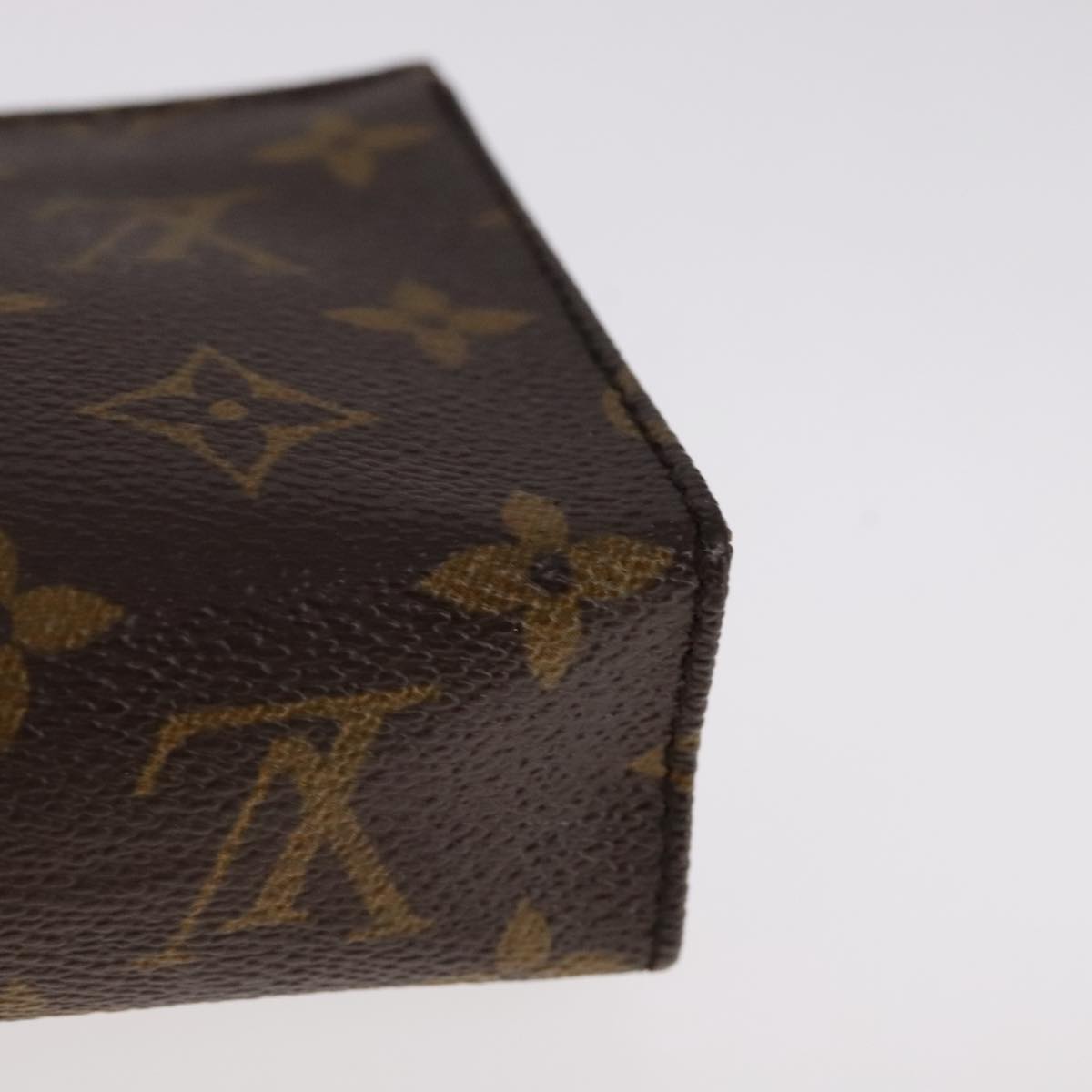 LOUIS VUITTON Monogram Poche Toilette 15 Pouch M47546 LV 107853