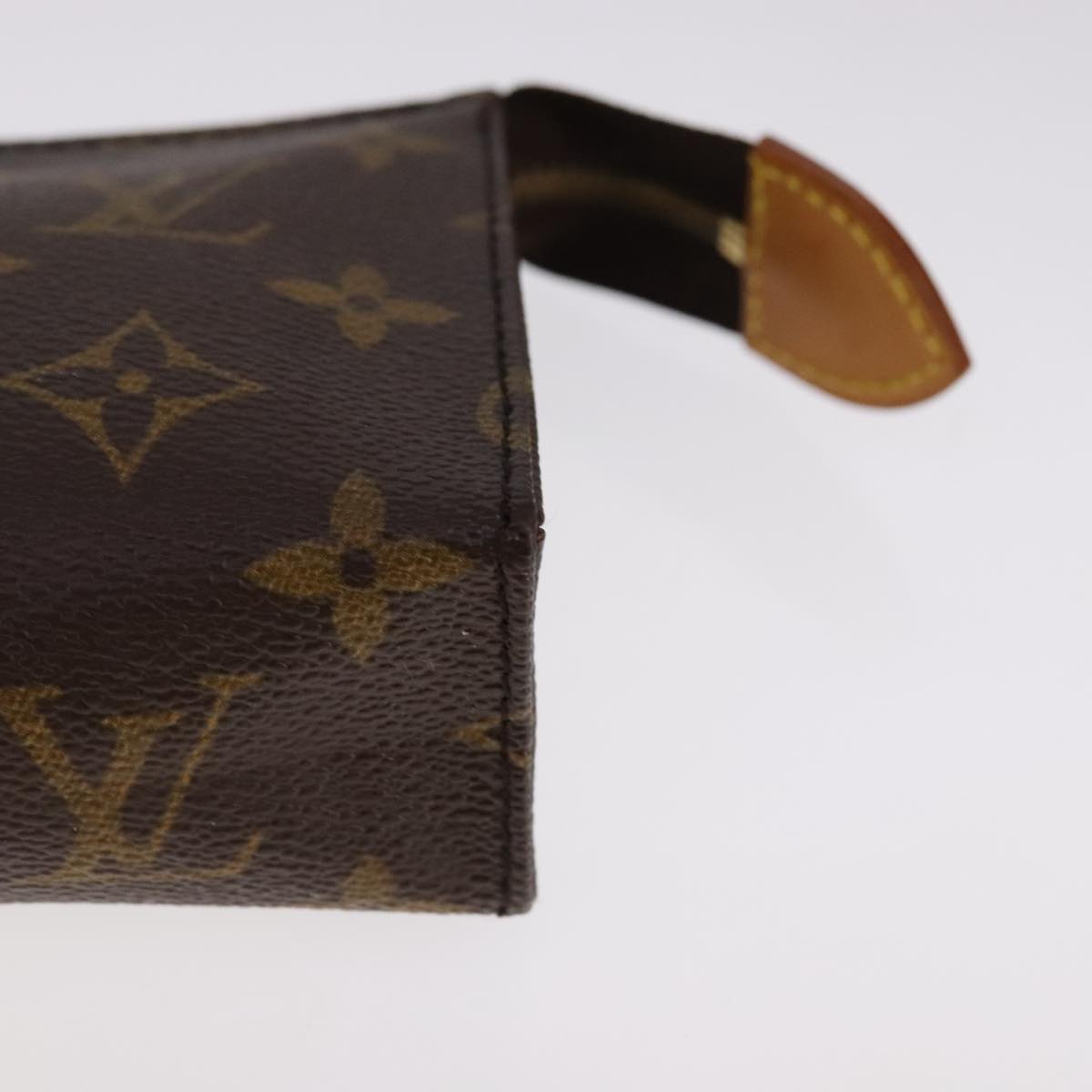 LOUIS VUITTON Monogram Poche Toilette 15 Pouch M47546 LV 107853