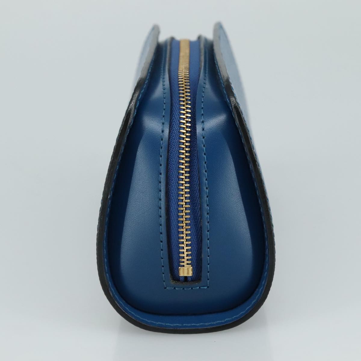 LOUIS VUITTON Epi Dauphine PM Pouch Blue M48445 LV 107857