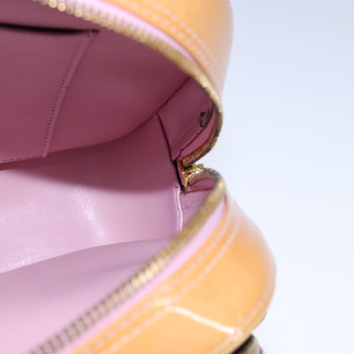 LOUIS VUITTON Vernis Marley Backpack Marshmallow Pink M91039 LV 107949