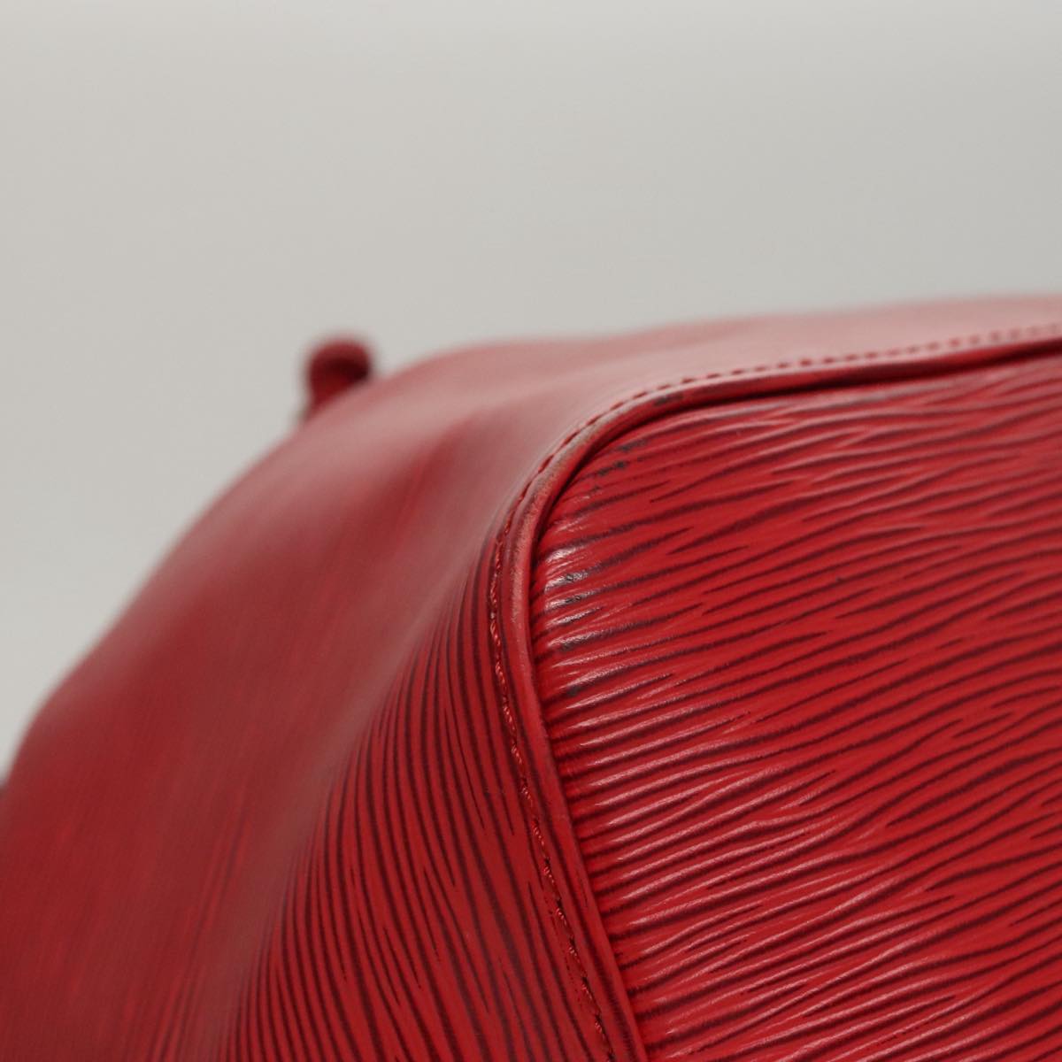 LOUIS VUITTON Epi Petit Noe Shoulder Bag Red M44107 LV 108146