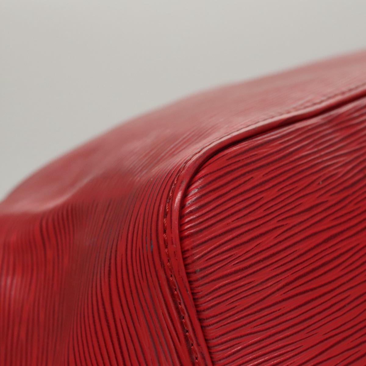 LOUIS VUITTON Epi Petit Noe Shoulder Bag Red M44107 LV 108146