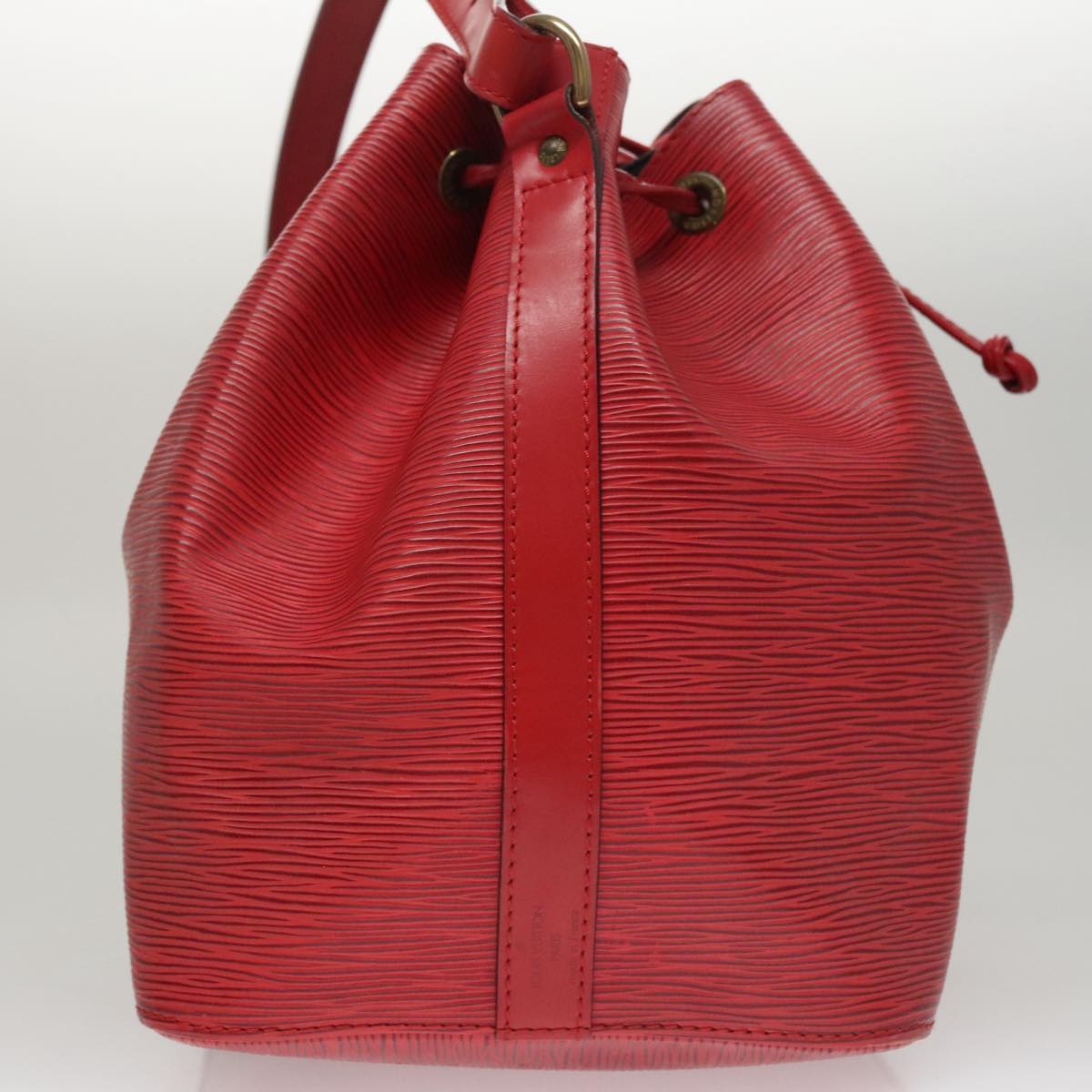LOUIS VUITTON Epi Petit Noe Shoulder Bag Red M44107 LV 108146