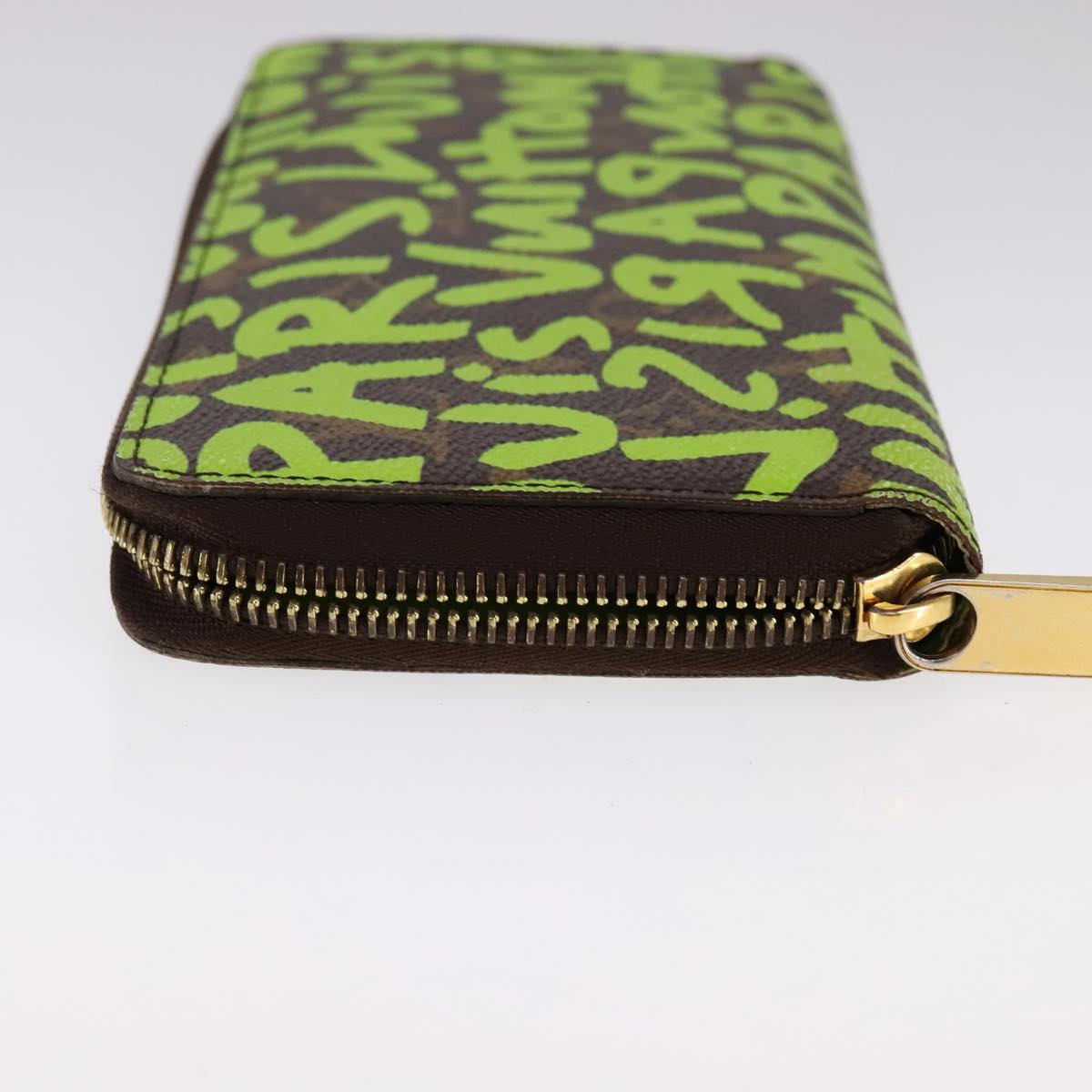 LOUIS VUITTON Monogram Graffiti Zippy Wallet Green M93712 LV 108171