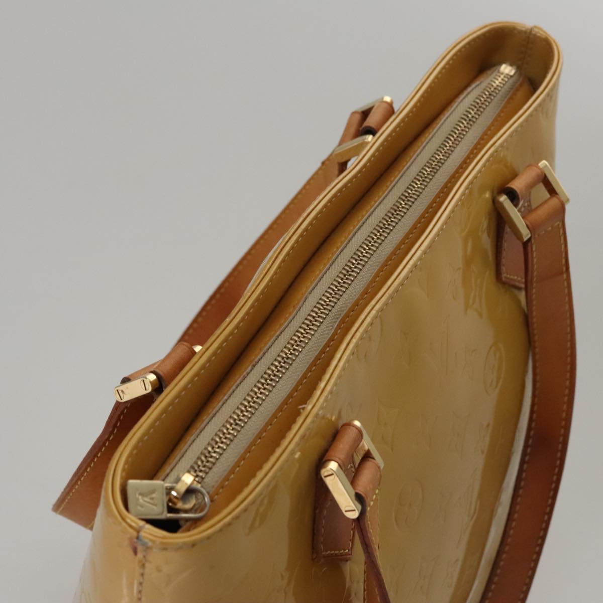 LOUIS VUITTON Monogram Vernis Houston Hand Bag Beige M91004 LV 108406