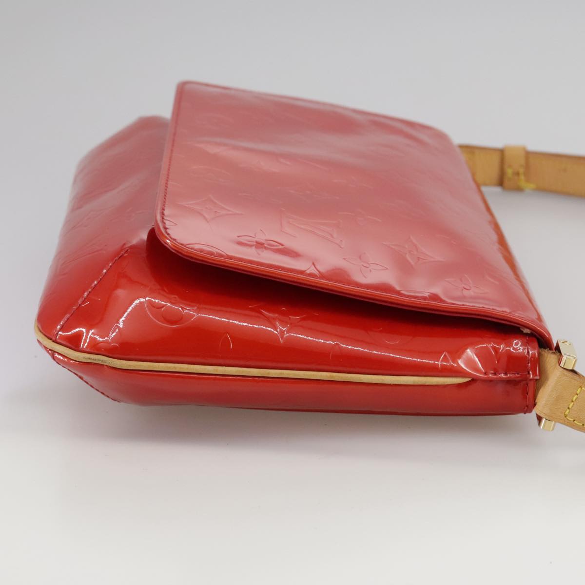 LOUIS VUITTON Monogram Vernis Thompson Street Bag Red M91094 LV 108407