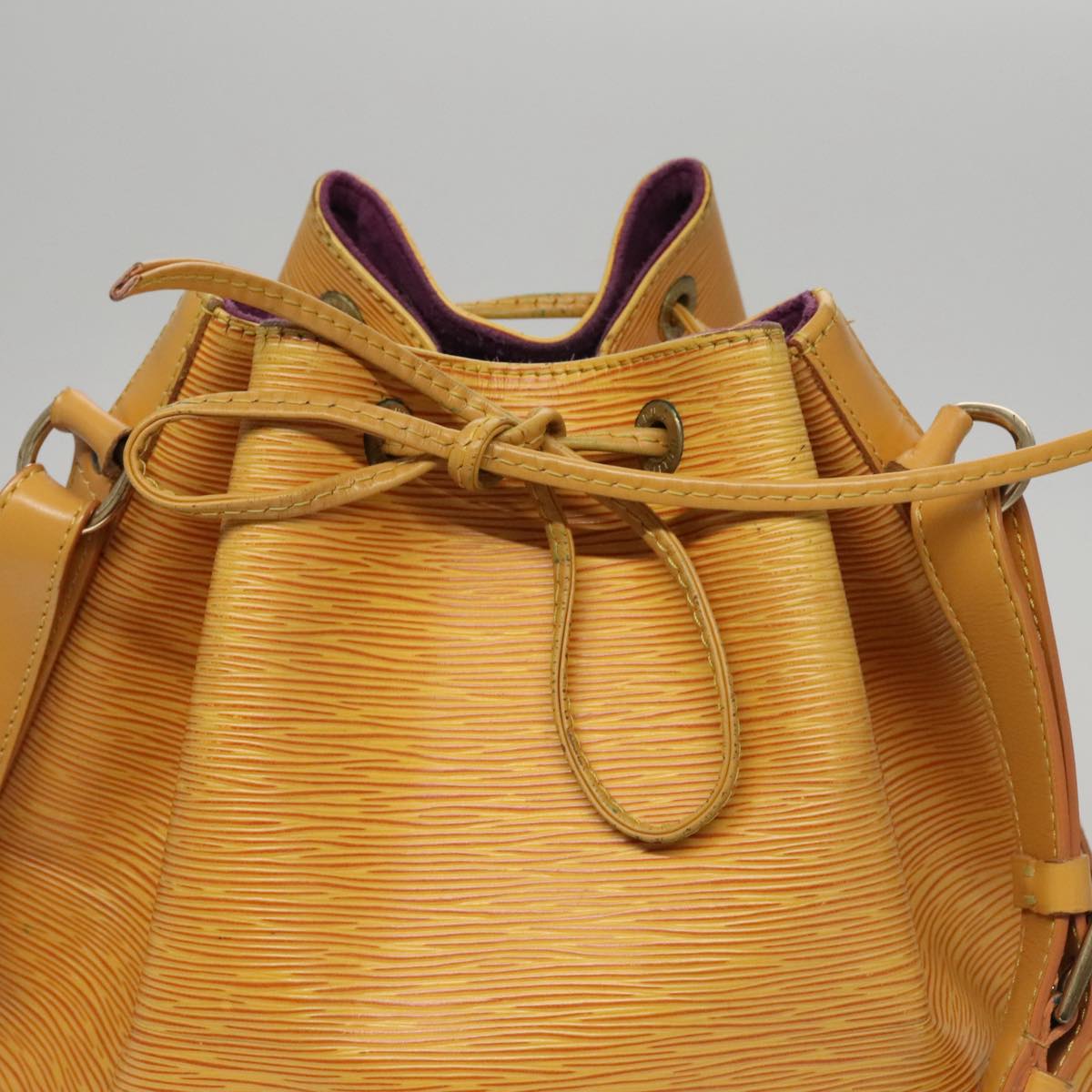 LOUIS VUITTON Epi Noe Shoulder Bag Tassili Yellow M44009 LV 108418