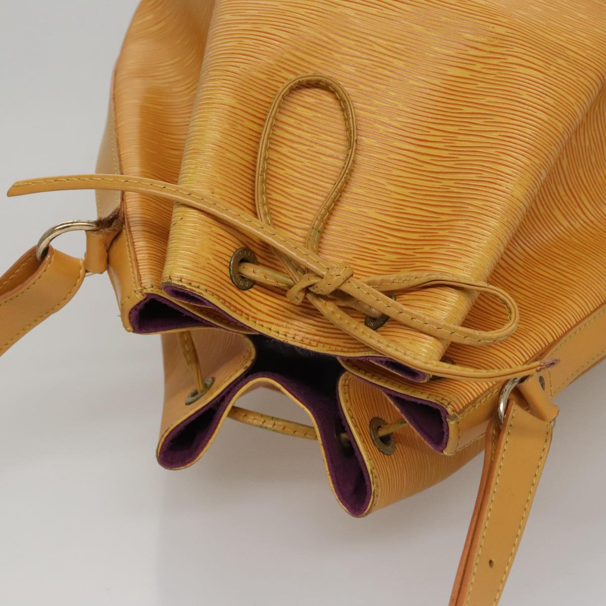 LOUIS VUITTON Epi Noe Shoulder Bag Tassili Yellow M44009 LV 108418