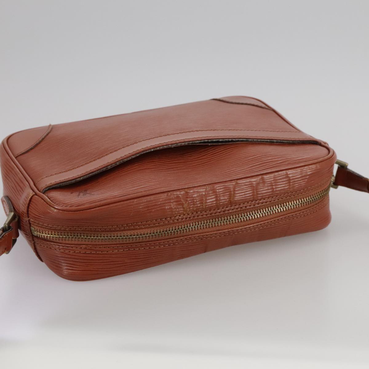 LOUIS VUITTON Epi Trocadero 23 Shoulder Bag Brown M52313 LV 108419