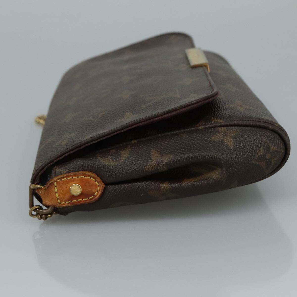 LOUIS VUITTON Monogram Favorit MM Shoulder Bag M40718 LV 108526