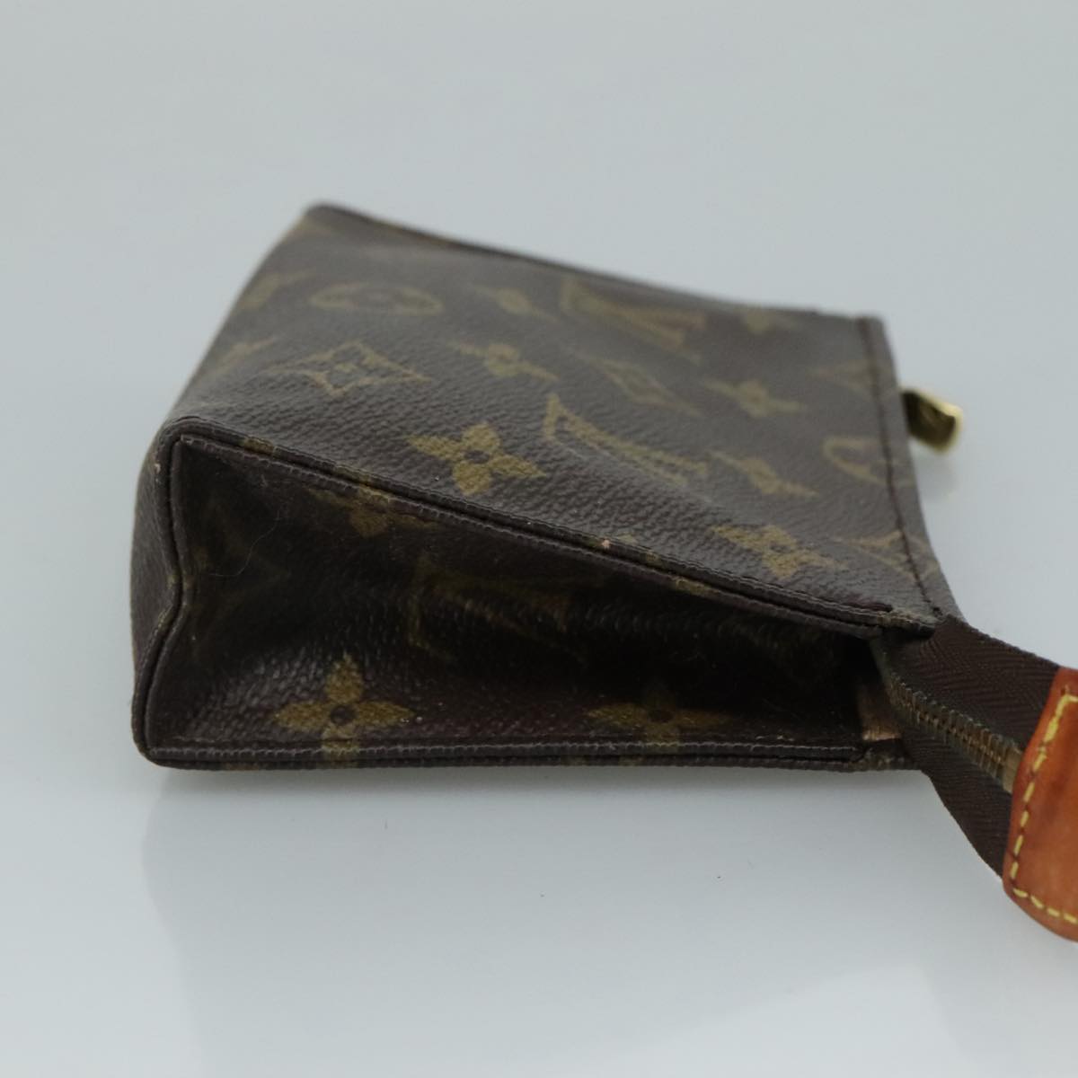 LOUIS VUITTON Monogram Poche Toilette 15 Pouch M47546 LV 108574