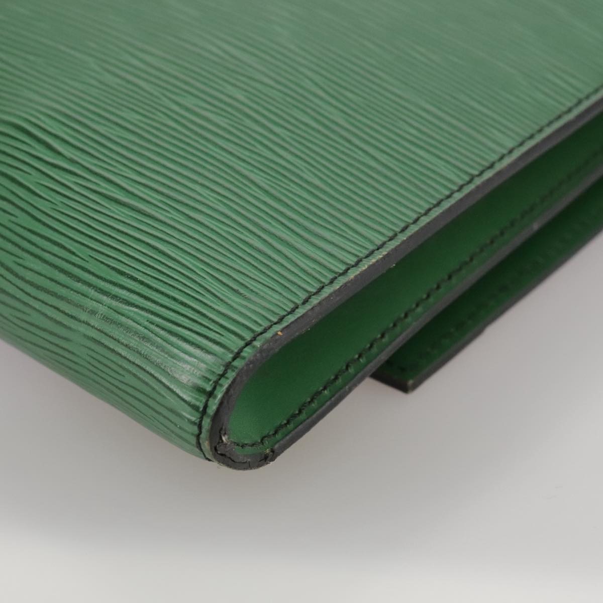 LOUIS VUITTON Epi Document case Clutch Bag Green LV 108636