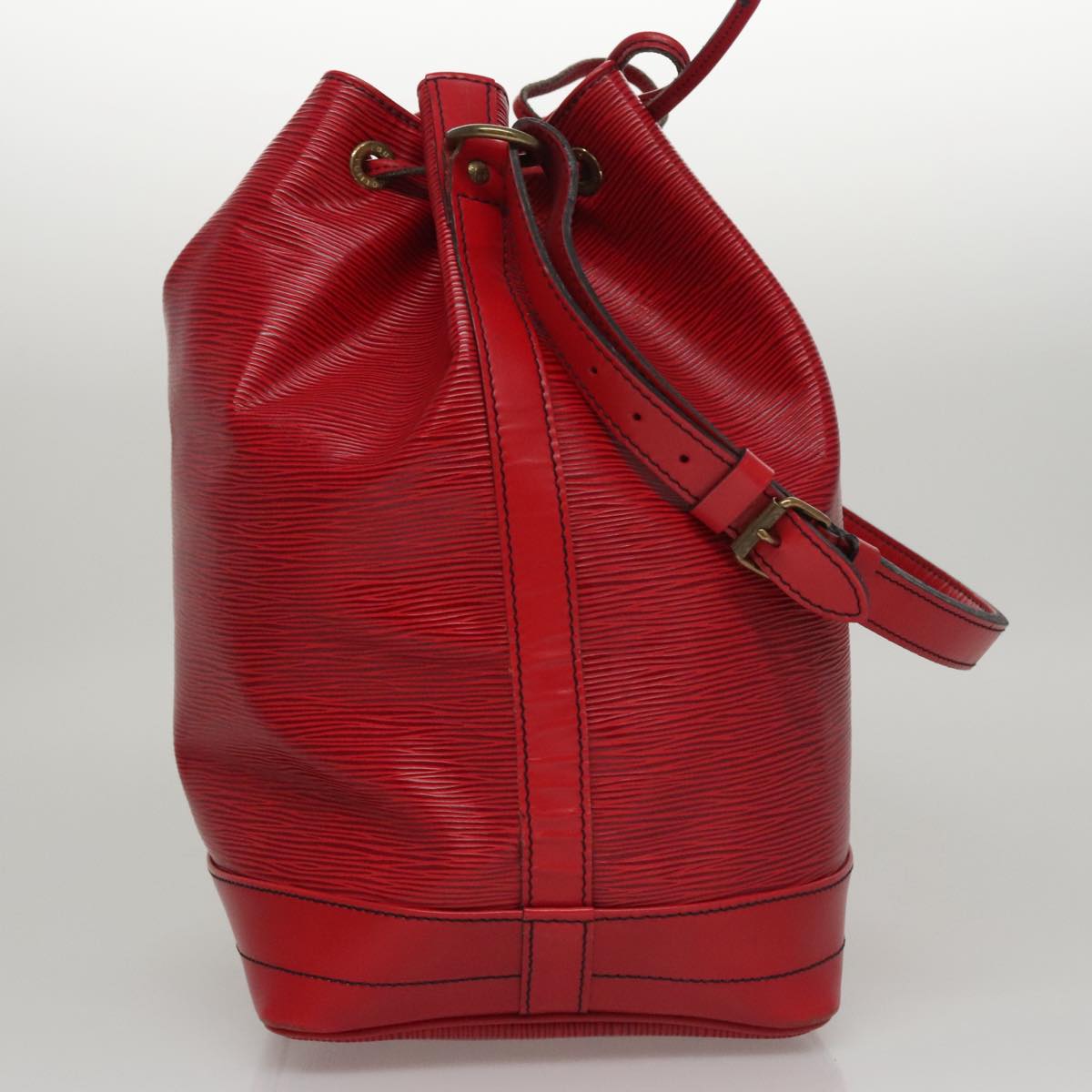 LOUIS VUITTON Epi Noe Shoulder Bag Red M44007 LV 108652