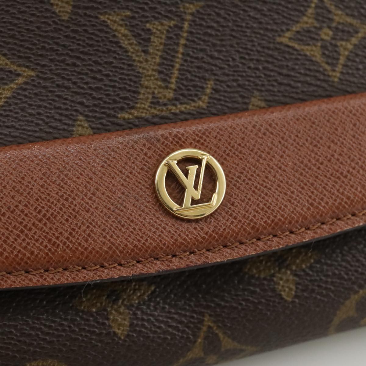 LOUIS VUITTON Monogram Bordeaux 24 Shoulder Bag M51798 LV 108657
