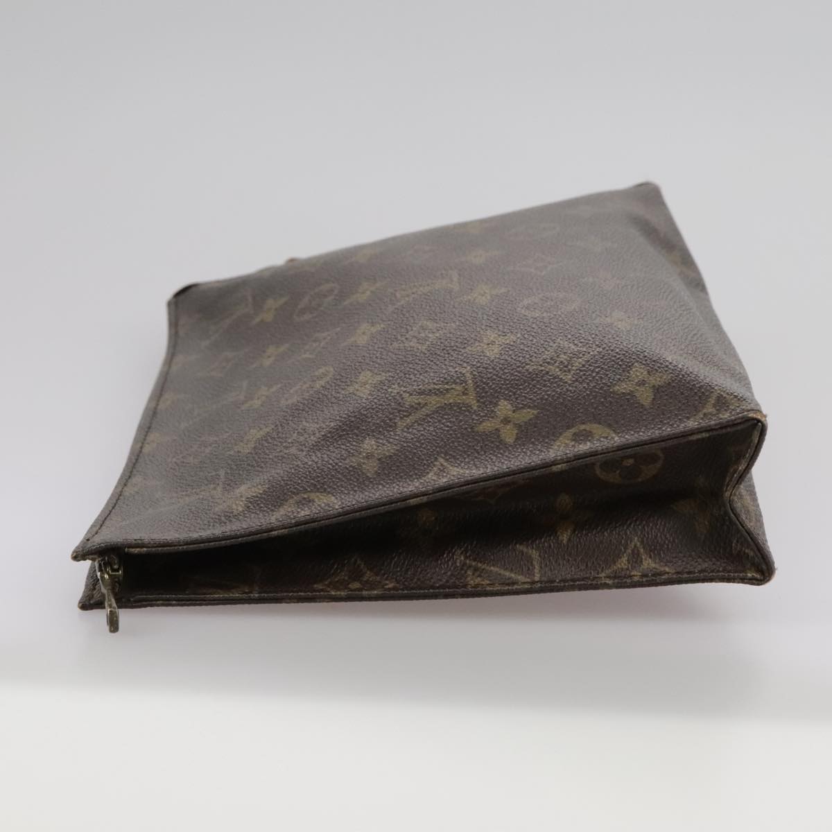 LOUIS VUITTON Monogram Poche Toilette 26 Pouch M47542 LV 108680
