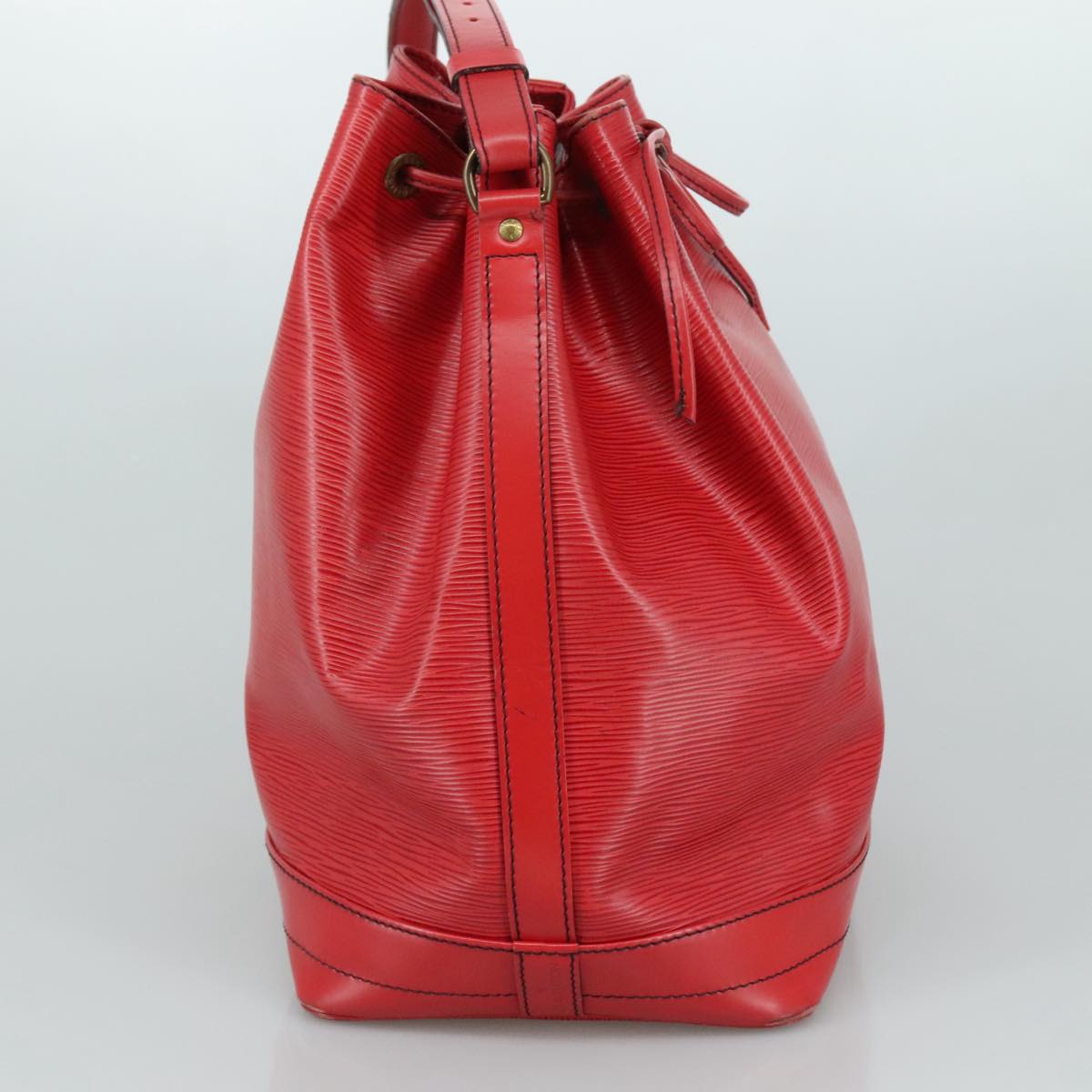 LOUIS VUITTON Epi Noe Shoulder Bag Red M44007 LV 108772