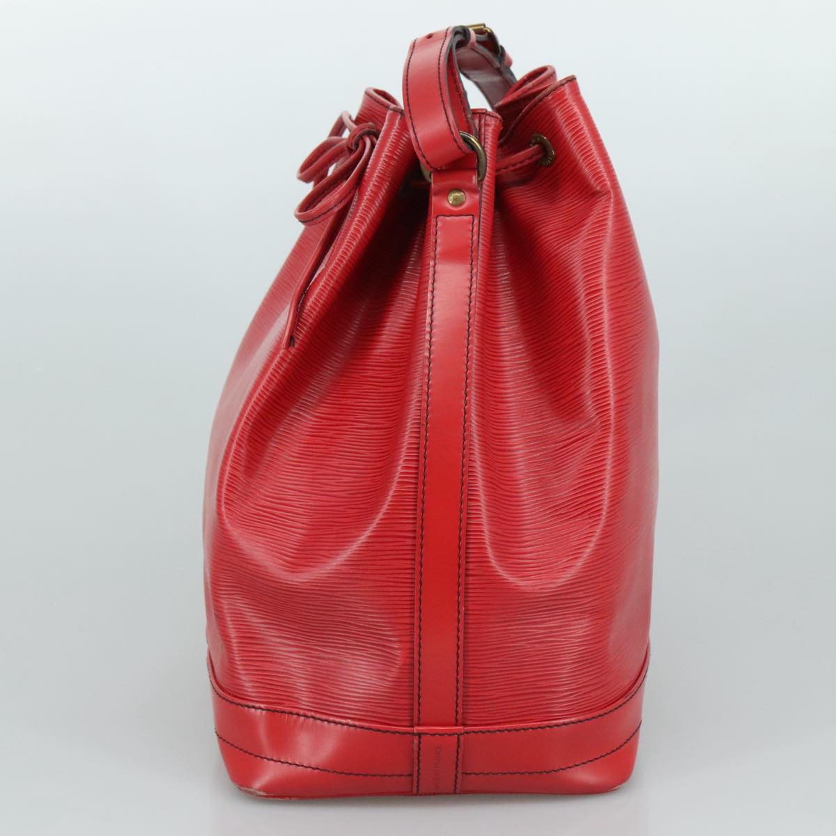 LOUIS VUITTON Epi Noe Shoulder Bag Red M44007 LV 108772