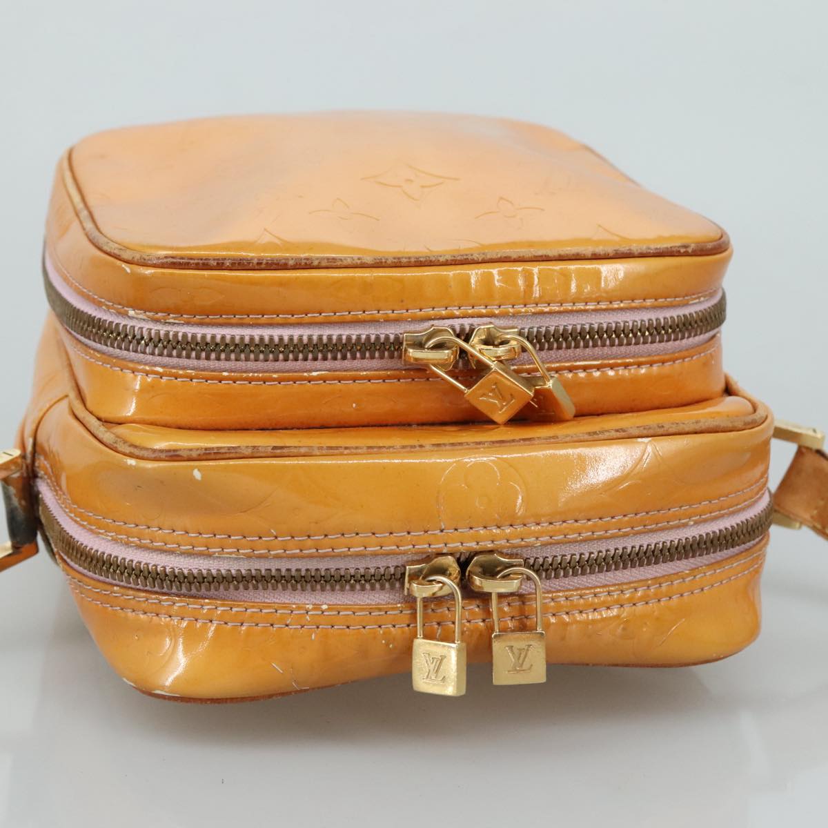 LOUIS VUITTON Monogram Vernis Wooster Bag Marshmallow Pink M91037 108864