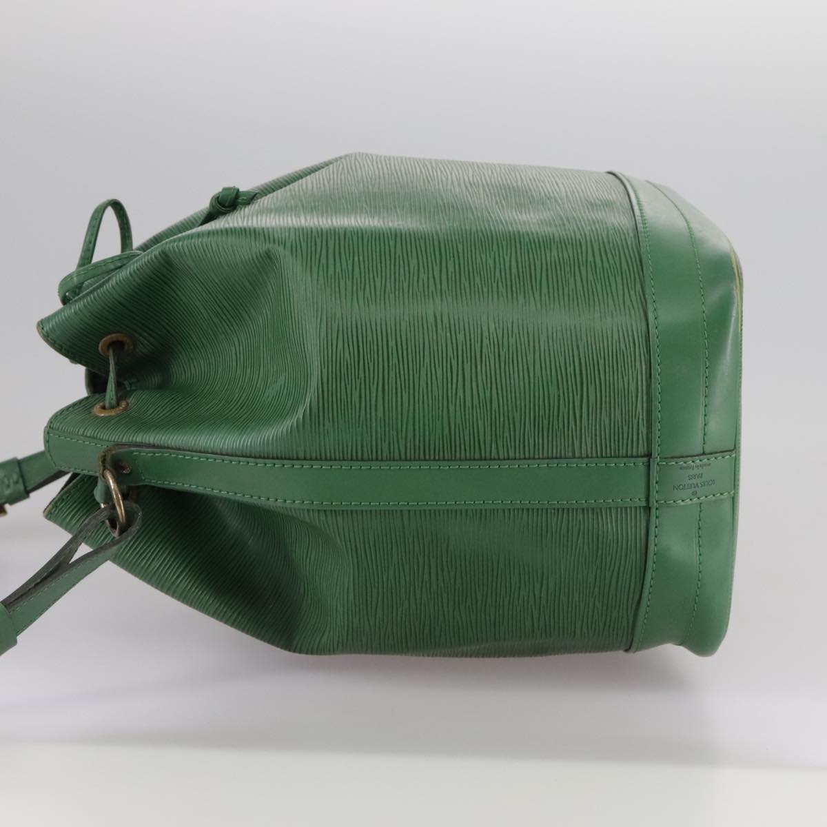 LOUIS VUITTON Epi Noe Shoulder Bag Green M44004 LV 108966