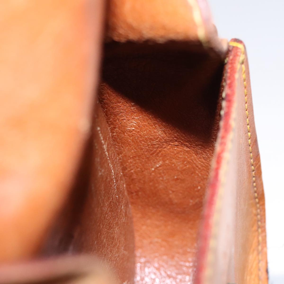 LOUIS VUITTON Nomad Bebe Saint Cloud Shoulder Bag Leather Beige LV 109371