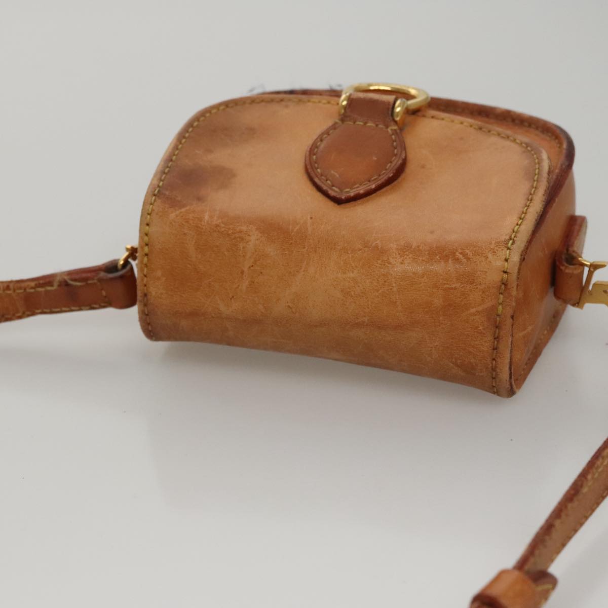 LOUIS VUITTON Nomad Bebe Saint Cloud Shoulder Bag Leather Beige LV 109371