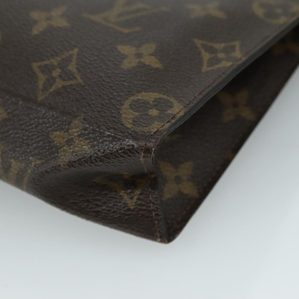LOUIS VUITTON Monogram Poche Toilette 26 Pouch M47542 LV 109424