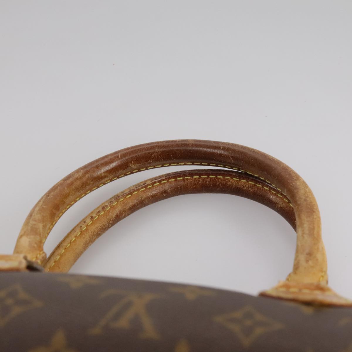 LOUIS VUITTON Monogram Sac tri-angle Hand Bag Vintage M51360 LV 109453