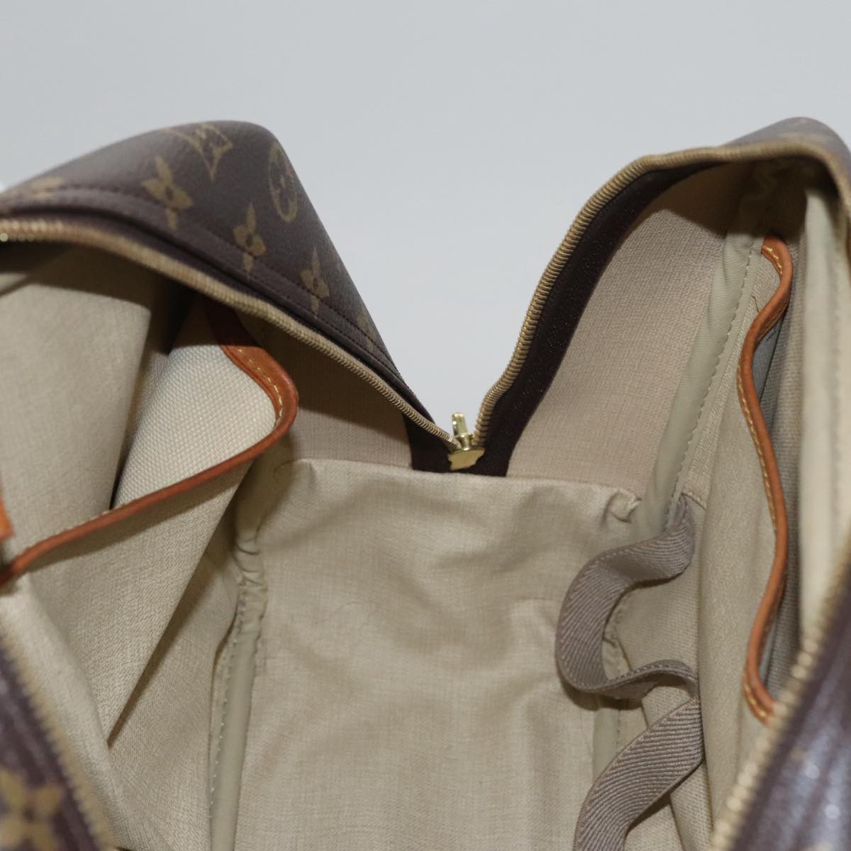 LOUIS VUITTON Monogram Deauville Hand Bag M47270 LV 109470