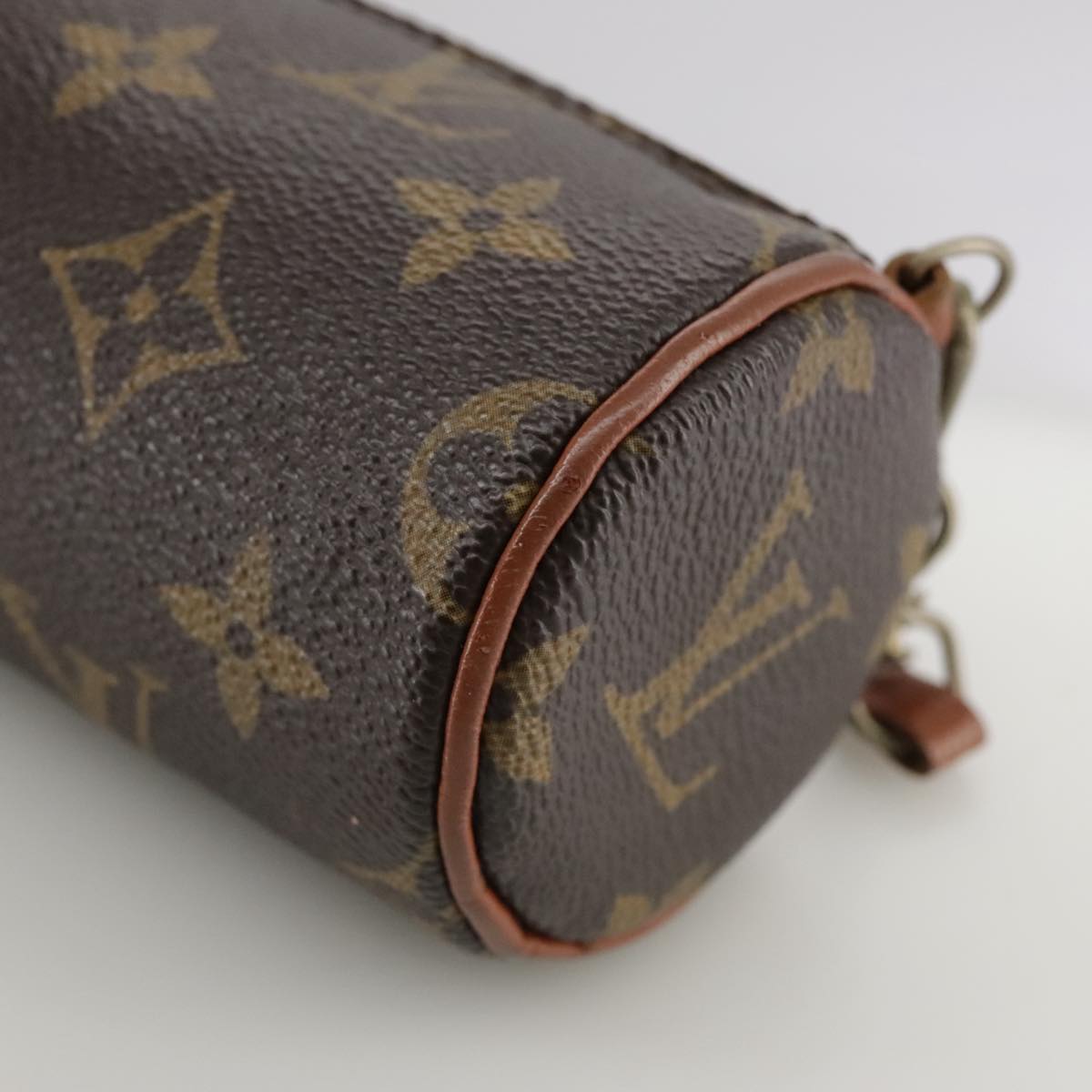 LOUIS VUITTON Monogram Papillon Pouch LV 109656