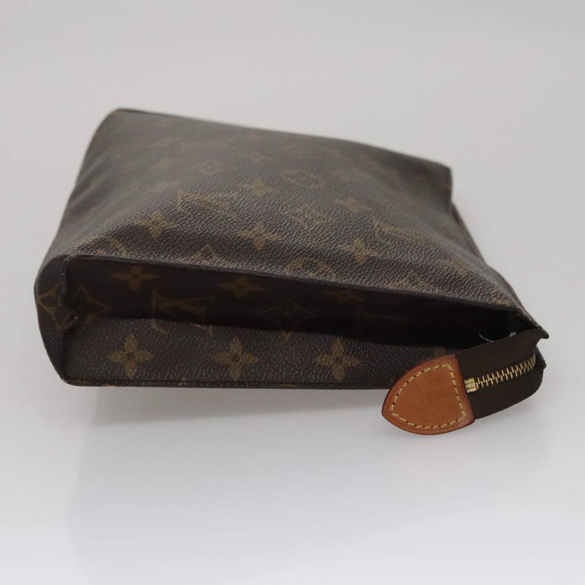 LOUIS VUITTON Monogram Poche Toilette 26 Pouch M47542 LV 109743