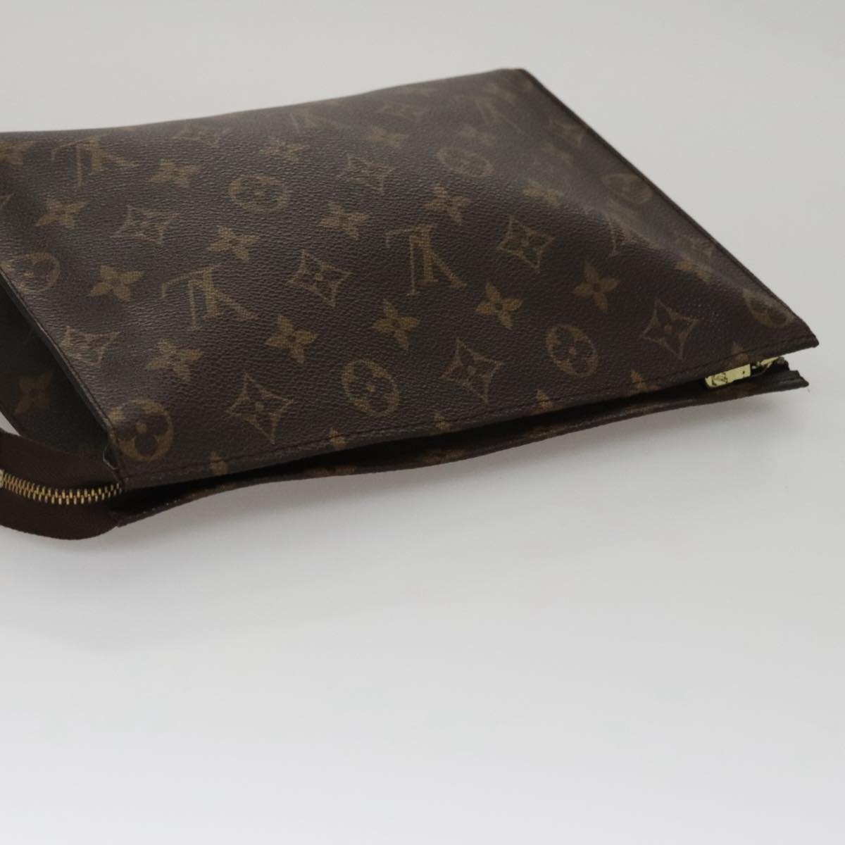 LOUIS VUITTON Monogram Poche Toilette 26 Pouch M47542 LV 109743