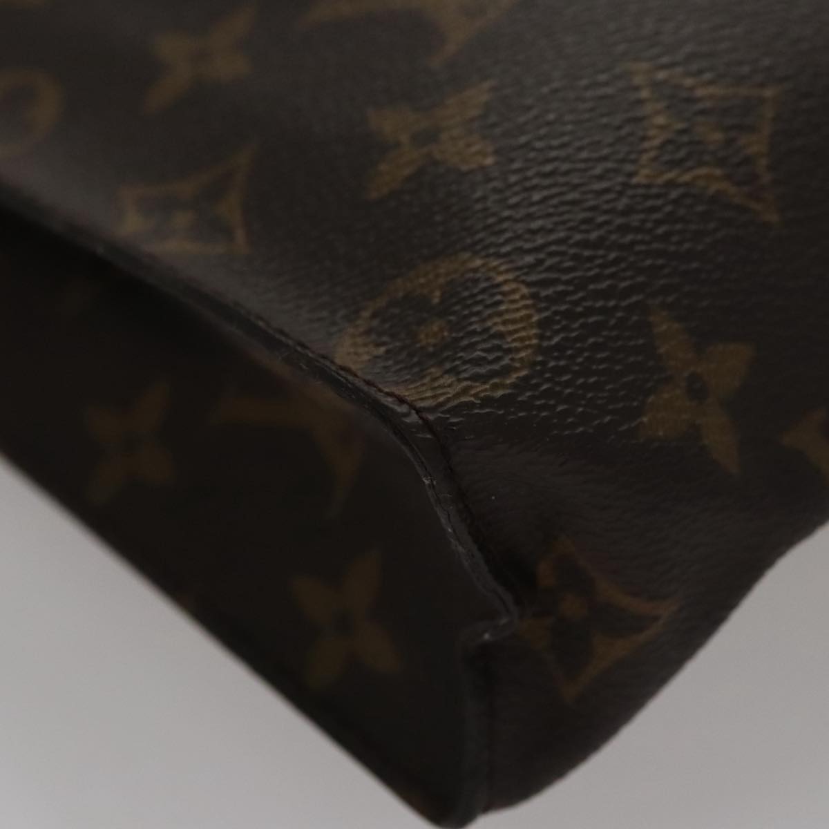 LOUIS VUITTON Monogram Poche Toilette 26 Pouch M47542 LV 109743