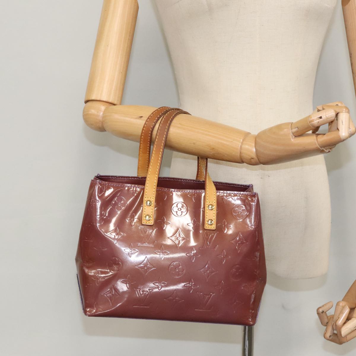 LOUIS VUITTON Monogram Vernis Reade PM Hand Bag Purple Viole M93578 109761