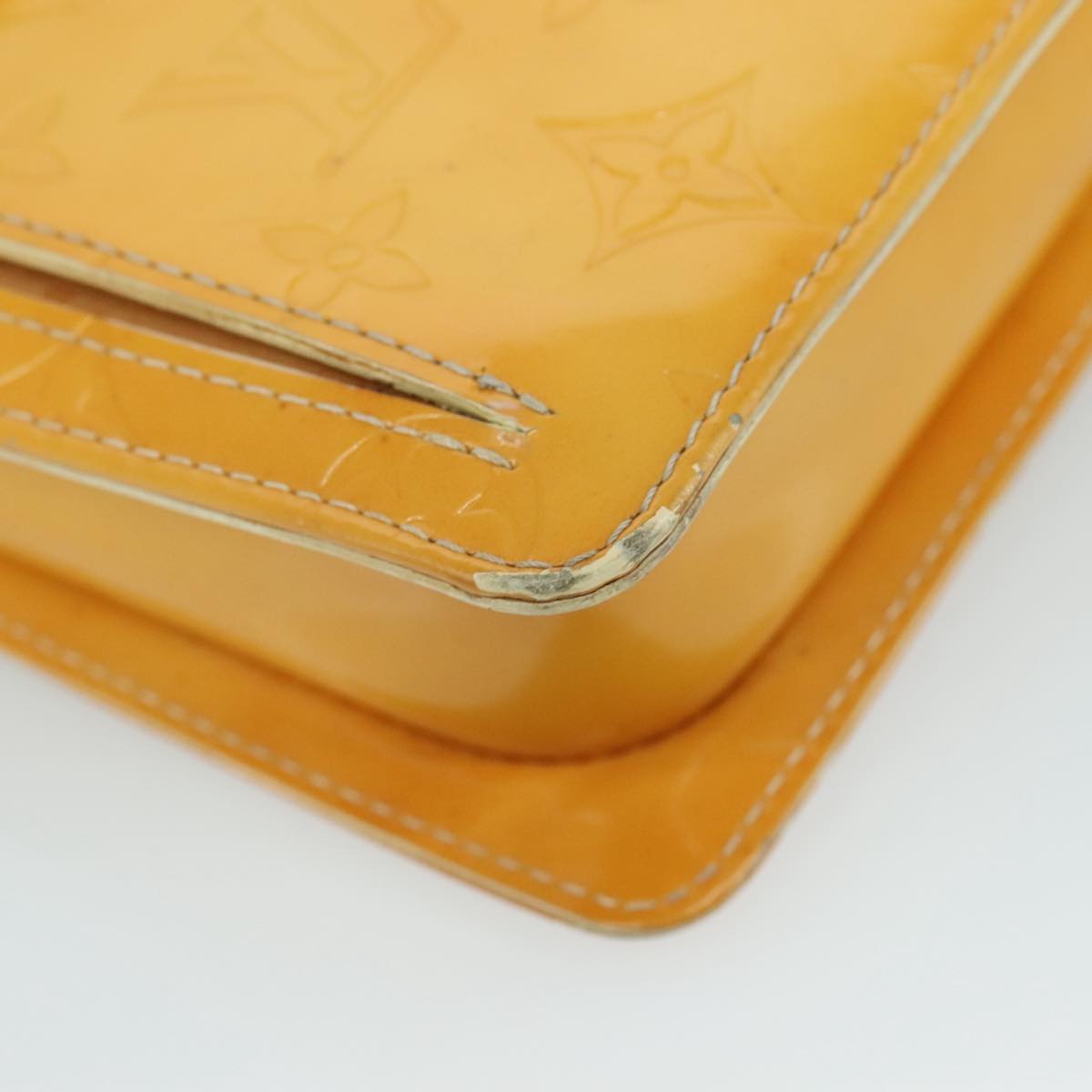 LOUIS VUITTON Monogram Vernis Motto Pouch Lime Yellow M91059 LV 109764