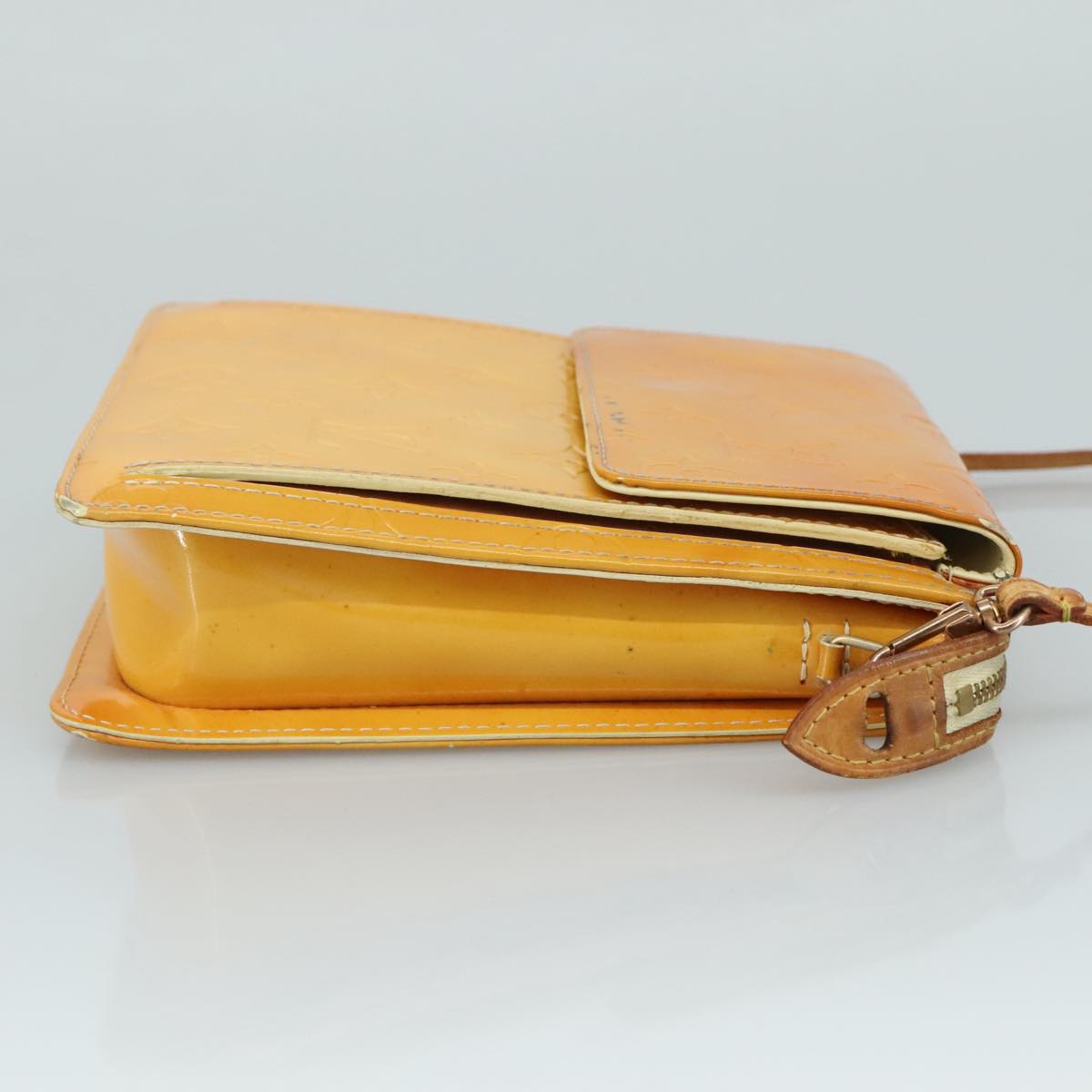 LOUIS VUITTON Monogram Vernis Motto Pouch Lime Yellow M91059 LV 109764