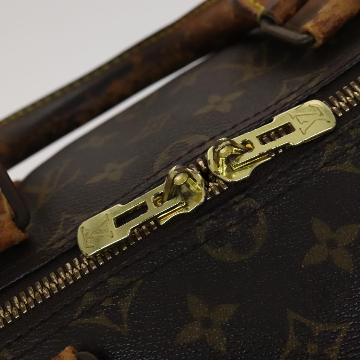 LOUIS VUITTON Monogram Keepall 50 Boston Bag M41426 LV 109773
