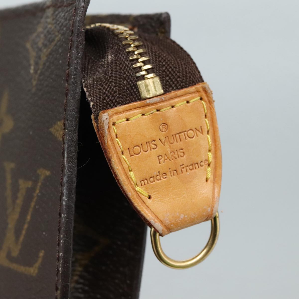 LOUIS VUITTON Monogram Bucket GM Pouch Accessory Pouch LV 109787