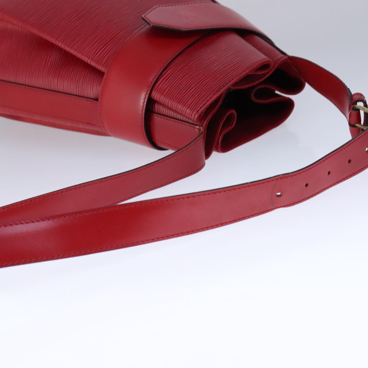 LOUIS VUITTON Epi Sac De Paul GM Shoulder Bag Red M80197 LV 109829