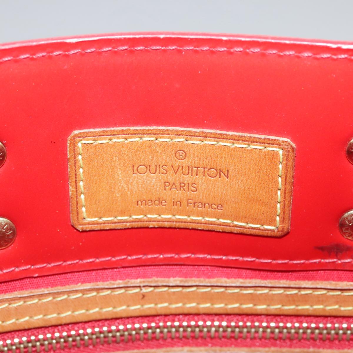 LOUIS VUITTON Monogram Vernis Reade PM Hand Bag Red Rouge M91088 LV 109846