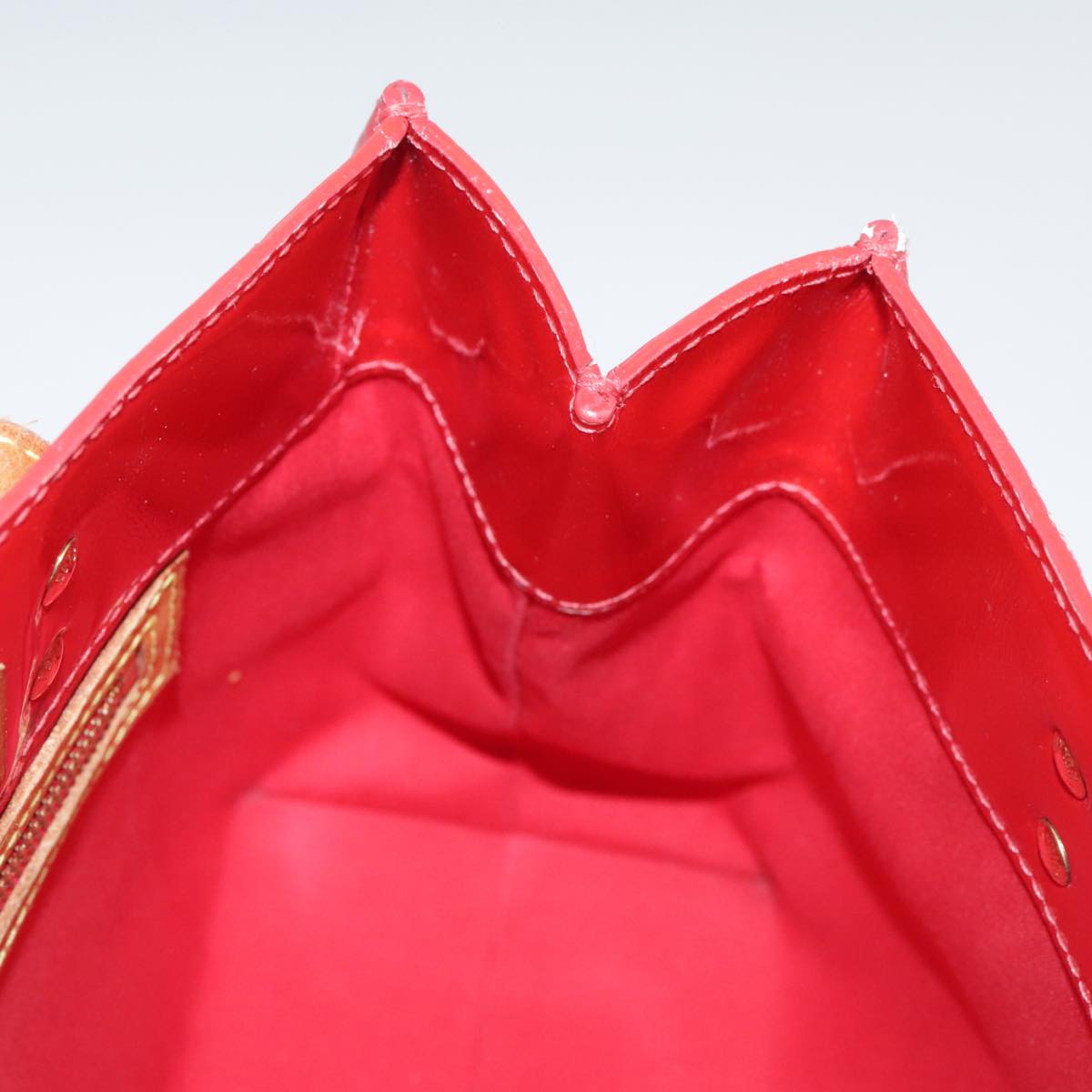 LOUIS VUITTON Monogram Vernis Reade PM Hand Bag Red Rouge M91088 LV 109846