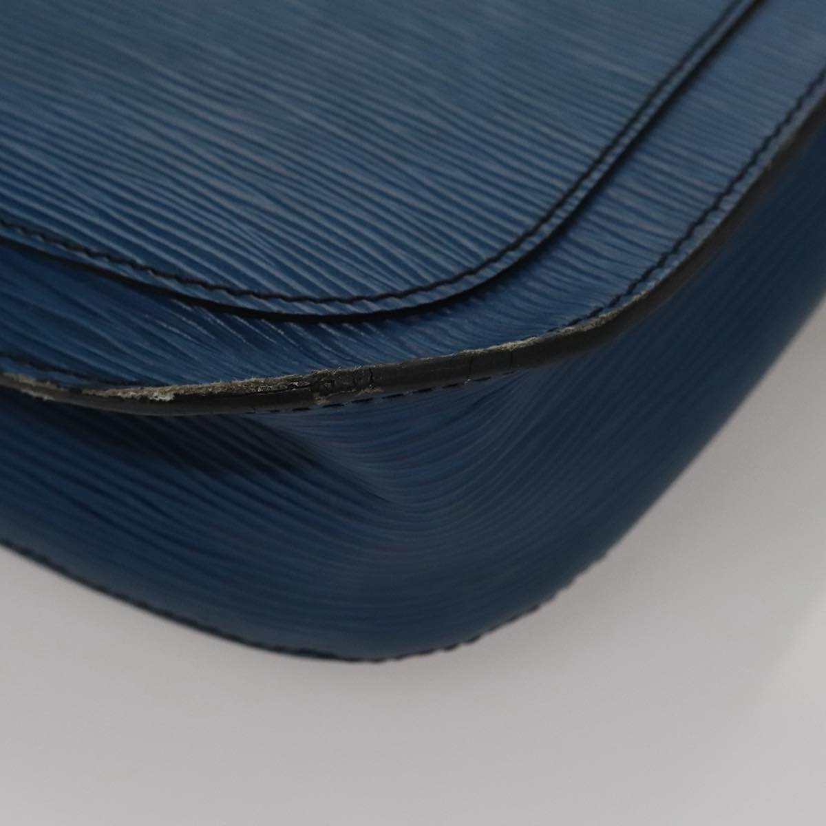 LOUIS VUITTON Epi Saint Cloud GM Shoulder Bag Toledo Blue M52195 LV 109847