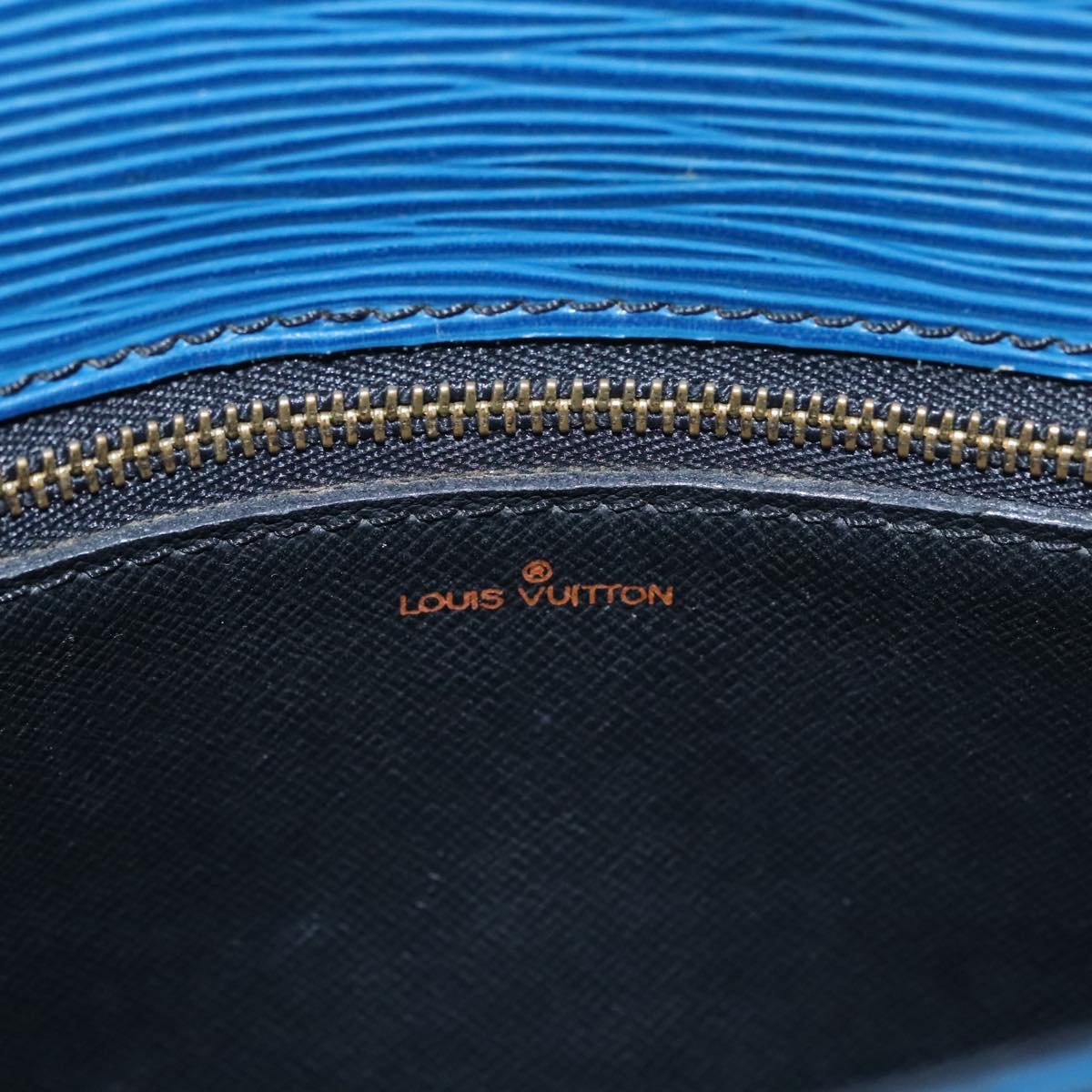 LOUIS VUITTON Epi Saint Cloud GM Shoulder Bag Toledo Blue M52195 LV 109847
