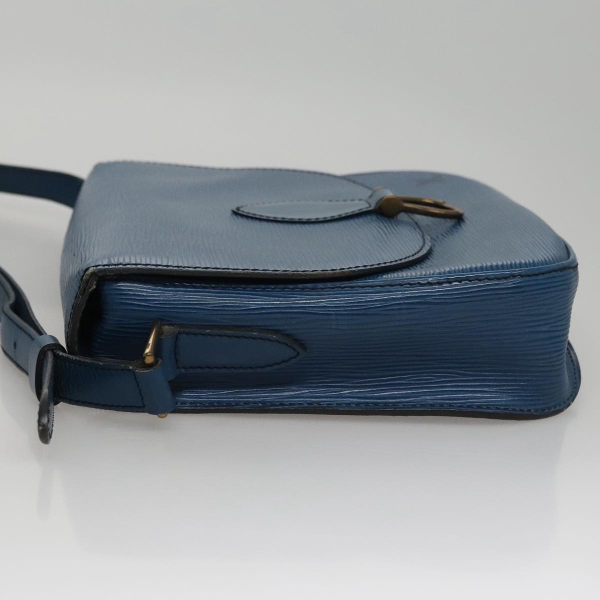 LOUIS VUITTON Epi Saint Cloud GM Shoulder Bag Toledo Blue M52195 LV 109847